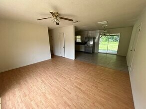 5509 Rainbow Ln in Crestview, FL - Building Photo - Building Photo