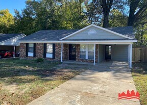 5082 Chantilly Dr in Memphis, TN - Building Photo