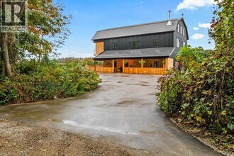 402075 GREY Rd 17 in Georgian Bluffs, ON - Building Photo - Building Photo
