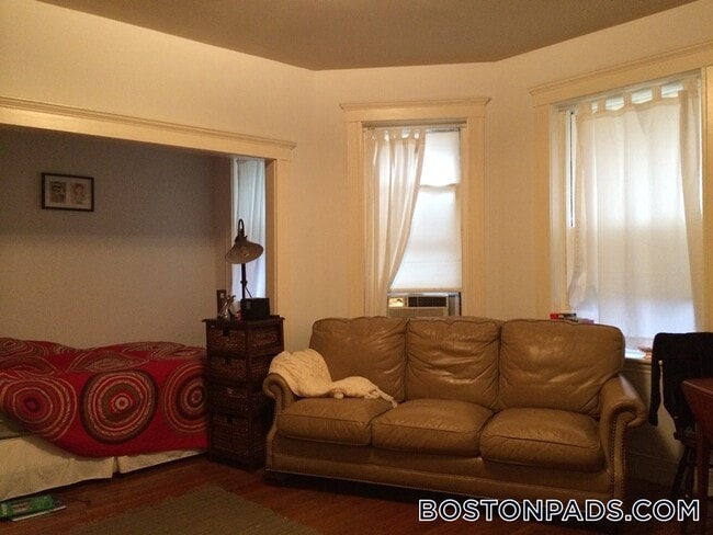 137 Park Dr