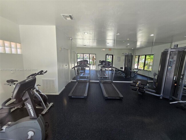 property at 824 Blue Ridge Cir