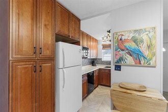 30 SE 13th St in Boca Raton, FL - Building Photo - Building Photo