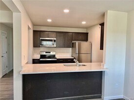 206 Golf Links Rd in Middletown, NY - Building Photo