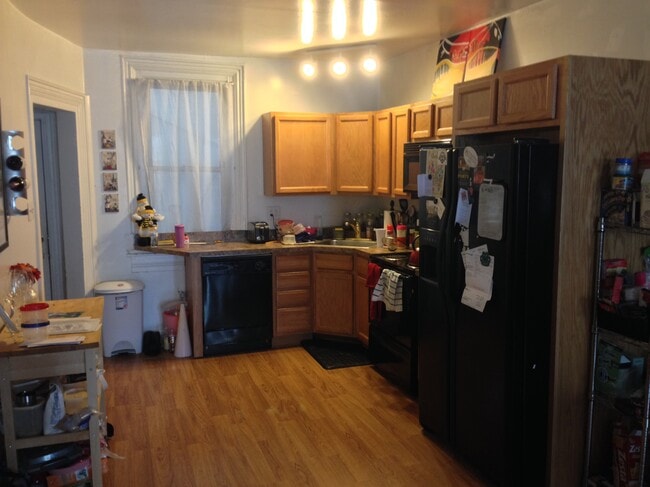 147 S 16th St, Unit 1