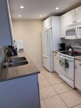 2029 Exeter in Boca Raton, FL - Building Photo - Building Photo