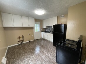 472 5th St E in Milan, IL - Building Photo - Building Photo