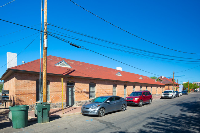 440-446 S Convent Ave in Tucson, AZ - Building Photo - Building Photo