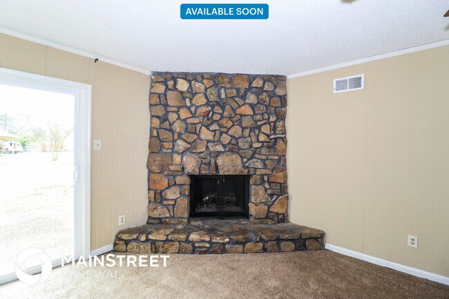 property at 3902 Clover Hill Dr