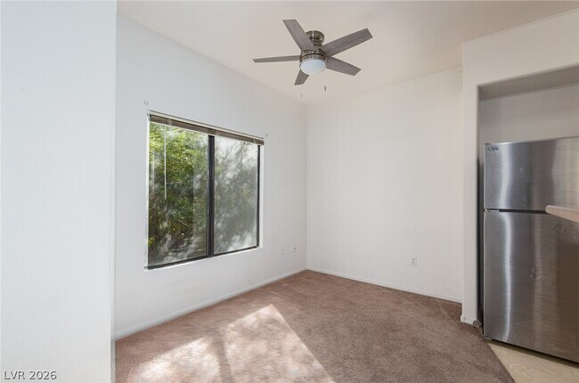 property at 8250 N Grand Canyon Dr