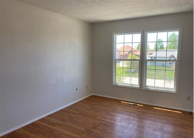 property at 2715 Inverness Blvd