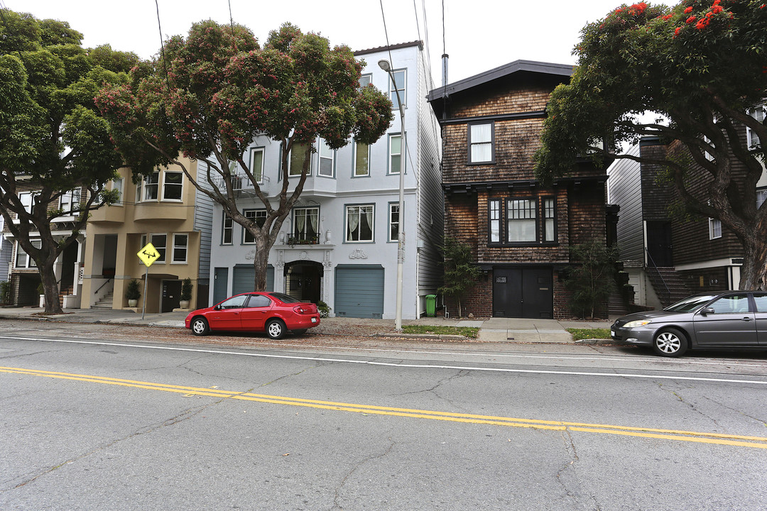 1030 Lake St in San Francisco, CA - Building Photo