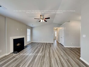 9804 Veronica Dr in Charlotte, NC - Foto de edificio - Building Photo
