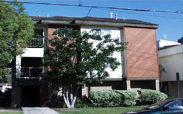 1260 Mariposa St in Glendale, CA - Building Photo