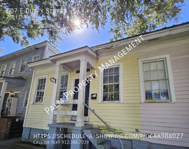 property at 607 E Duffy St