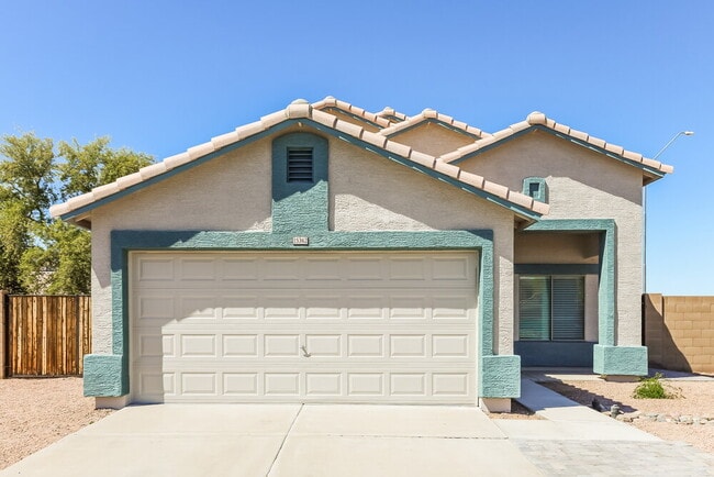 property at 15362 N 148th Ct