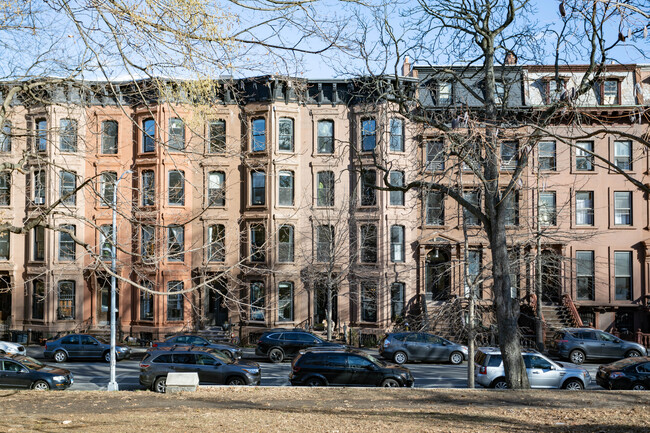 163 Washington Park in Brooklyn, NY - Building Photo - Building Photo