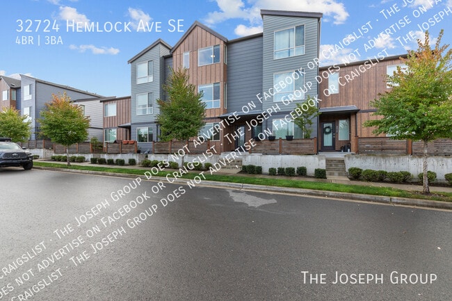 property at 32724 Hemlock Ave SE