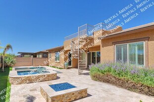 757 W Aviator Crossing Dr in Oro Valley, AZ - Building Photo