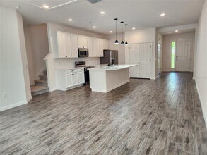 7066 Bolanzo Aly in Oakland, FL - Building Photo - Building Photo
