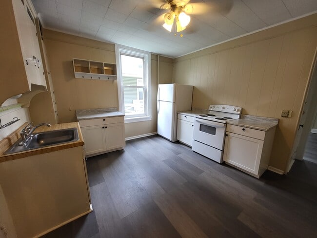 property at 45 E High St