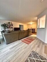 373 Yorkshire Pl in Morganville, NJ - Building Photo - Building Photo