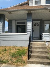 307 Delong Ave in Emmaus, PA - Building Photo - Building Photo