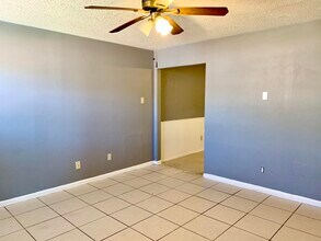 5533 34th St in Lubbock, TX - Foto de edificio - Building Photo