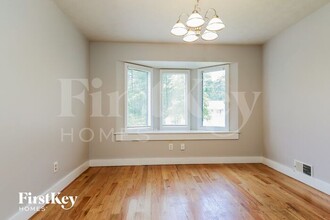 674 Oak Moss Dr in Lawrenceville, GA - Building Photo - Building Photo