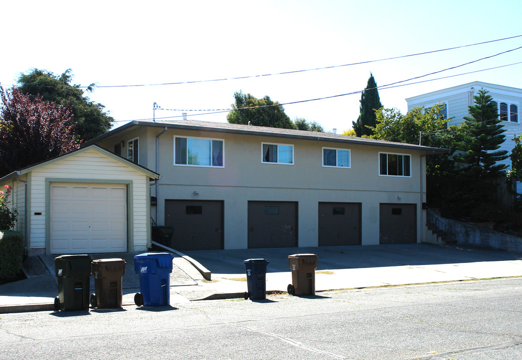 818-820 W 2nd St in Benicia, CA - Building Photo