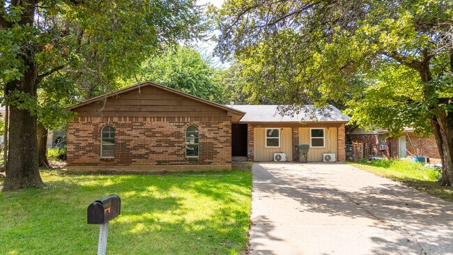 1501 Marydale Ave in Midwest City, OK - Building Photo - Building Photo
