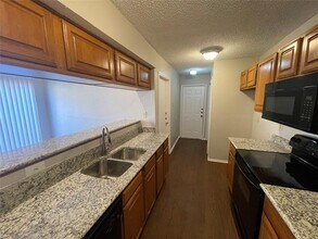 226 Wilderness Trail in Mesquite, TX - Building Photo - Building Photo