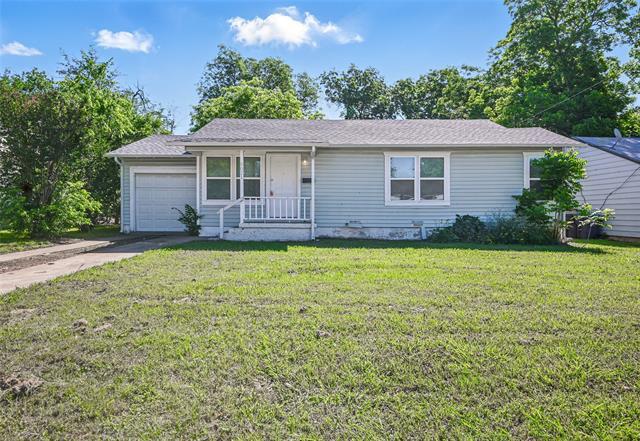 5021 Gilbert Dr in Fort Worth, TX - Building Photo