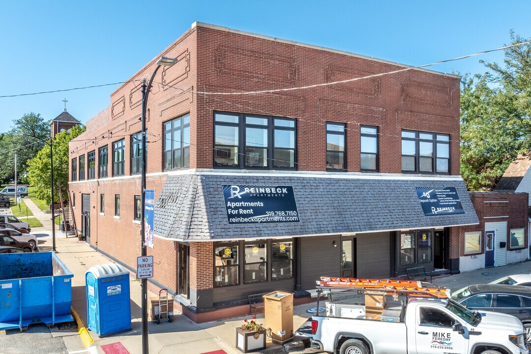 Reinbeck Apartments in Reinbeck, IA - Building Photo