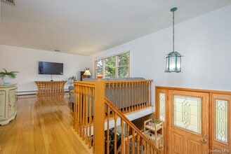 8 Durant Rd in New City, NY - Building Photo - Building Photo