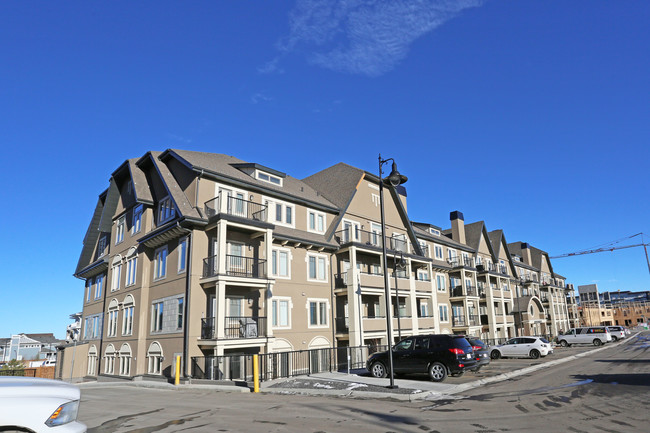 20 Mahogany Mews SE in Calgary, AB - Building Photo - Building Photo