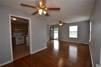 4702 Wally Ave in Austin, TX - Building Photo - Building Photo