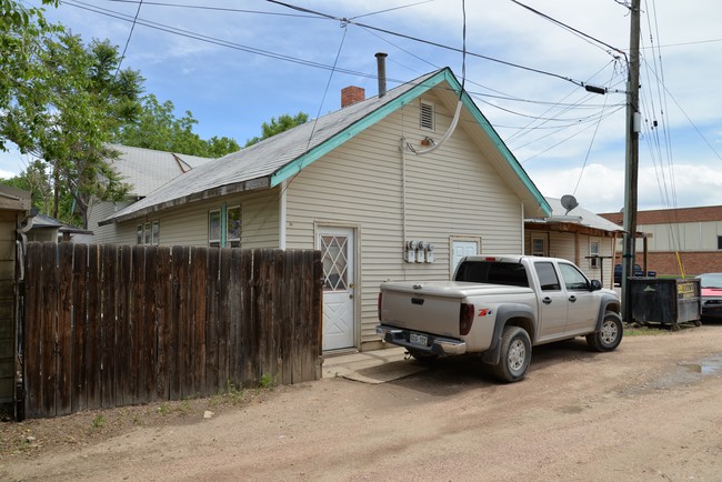 851-891 E Egbert St in Brighton, CO - Foto de edificio - Building Photo