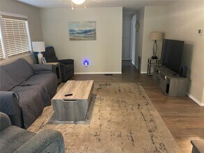 39248 US-19 in Tarpon Springs, FL - Building Photo - Building Photo