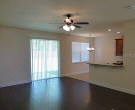 33918 Emerald Pond Loop in Leesburg, FL - Building Photo - Building Photo