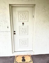 3920 Inverrary Blvd in Lauderhill, FL - Building Photo