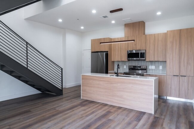 5614 Larkin St in Houston, TX - Building Photo - Building Photo