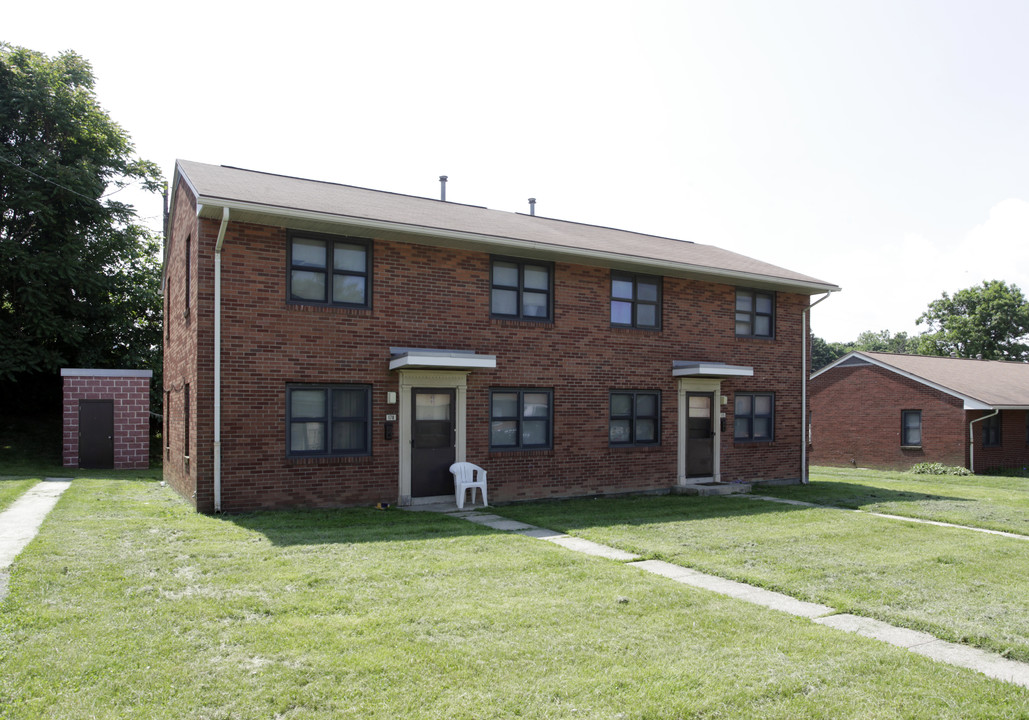 Lang Manor in Harrisburg, PA - Building Photo