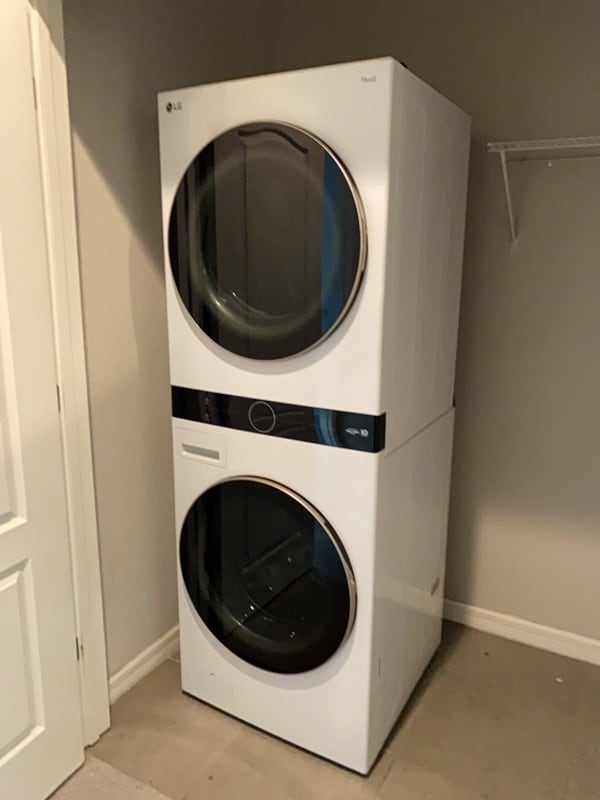 56 Boardwalk Ave in Oviedo, FL - Foto de edificio - Building Photo