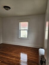 17 Murdock Ave, Unit 1 in Quincy, MA - Foto de edificio - Building Photo