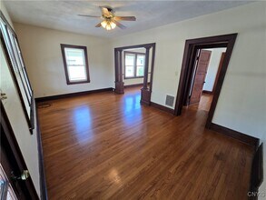 706 Milton Ave in Syracuse, NY - Building Photo - Building Photo