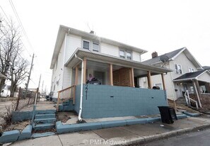 2211 E New York St in Indianapolis, IN - Building Photo