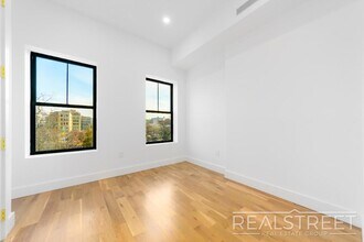 46 Marcy Ave-Unit -2 in Brooklyn, NY - Building Photo - Building Photo