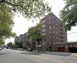 Lawrence Towers in Brooklyn, NY - Building Photo - Building Photo