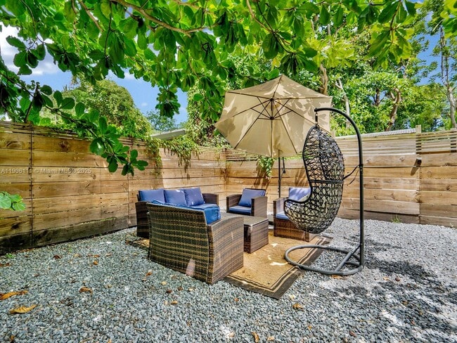 4094 Park Ave in Miami, FL - Building Photo - Building Photo