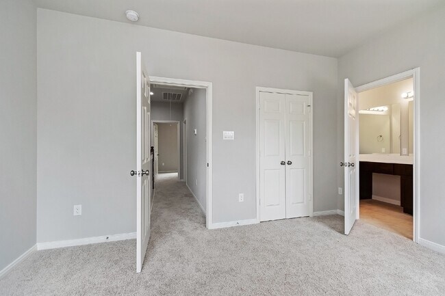 property at 1043 Marcolin St